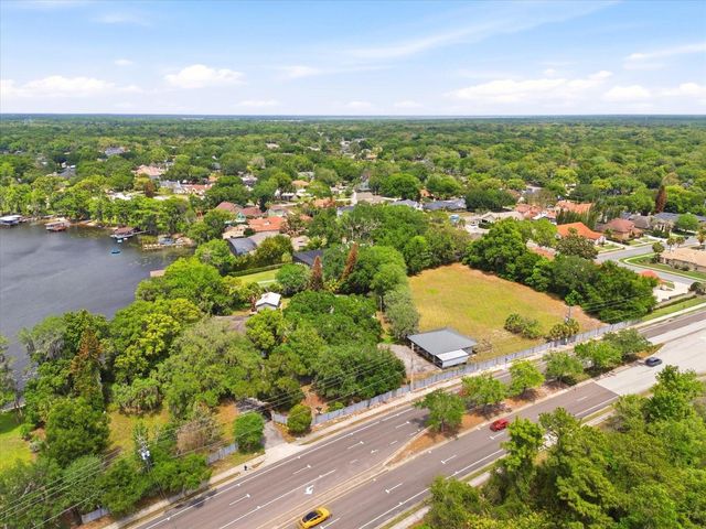 4910 E LAKE DRIVE, Winter Springs, FL 32708