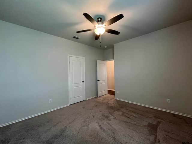 917 Martin St, Chandler, TX 75758