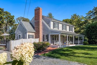 6 Stephen Dr, Chatham, MA 02633