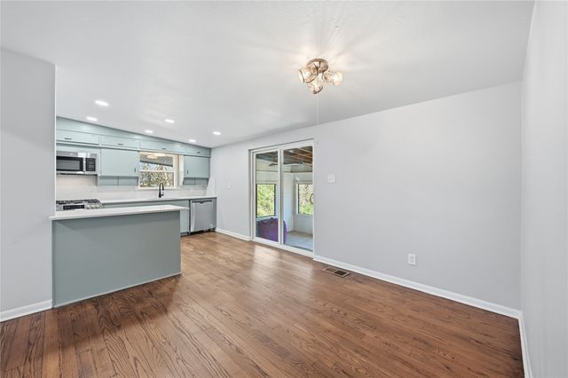 1216 Abelia Court, Fort Worth, TX 76108