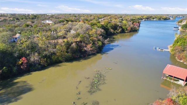 1216 Abelia Court, Fort Worth, TX 76108