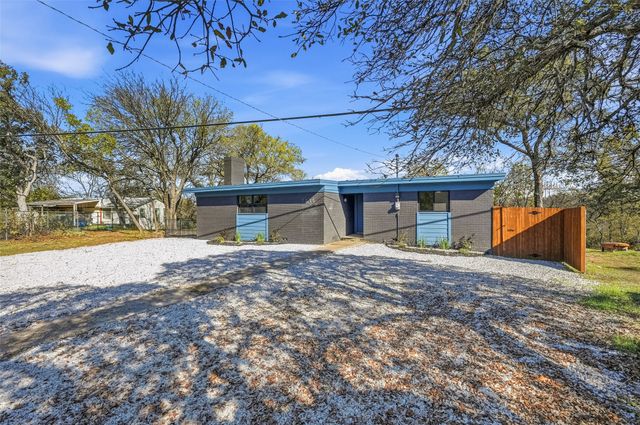 1216 Abelia Court, Fort Worth, TX 76108