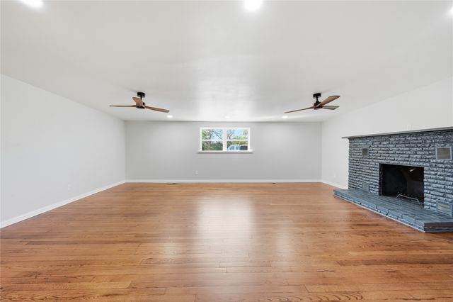 1216 Abelia Court, Fort Worth, TX 76108