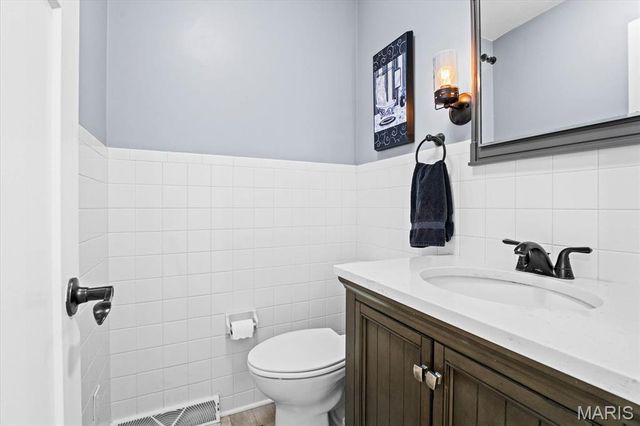 616 Parkview Drive, Lebanon, IL 62254