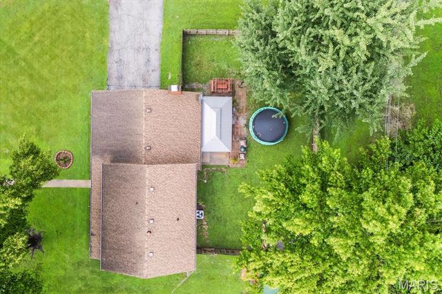 616 Parkview Drive, Lebanon, IL 62254