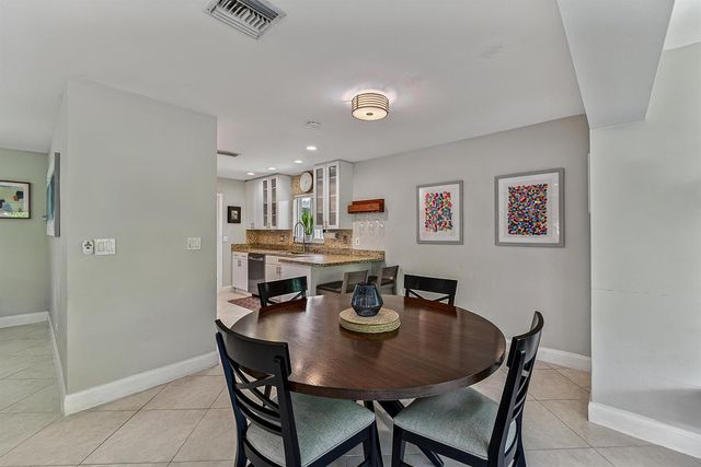 3652 NE 18TH Avenue, Oakland Park, FL 33334