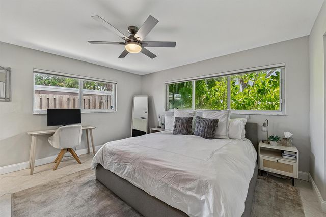 3652 NE 18TH Avenue, Oakland Park, FL 33334