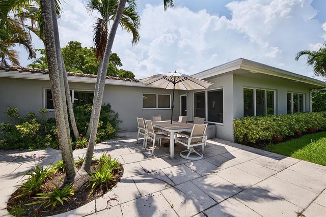 3652 NE 18TH Avenue, Oakland Park, FL 33334
