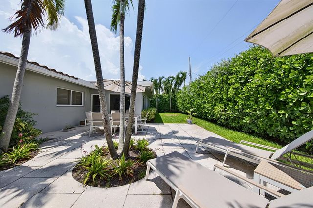 3652 NE 18TH Avenue, Oakland Park, FL 33334