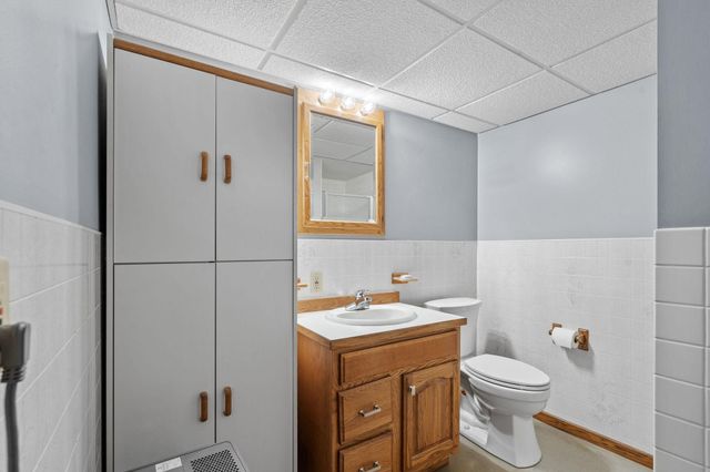 10621 Washington Boulevard NE, Blaine, MN 55434