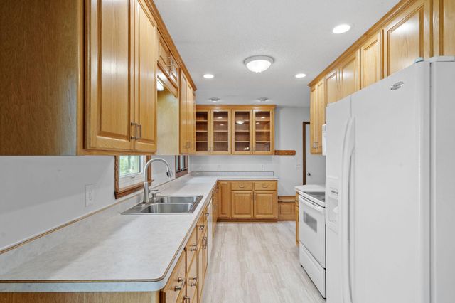 10621 Washington Boulevard NE, Blaine, MN 55434