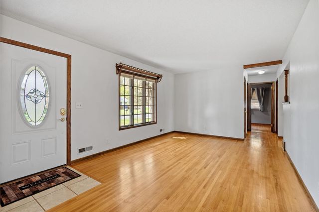 10621 Washington Boulevard NE, Blaine, MN 55434