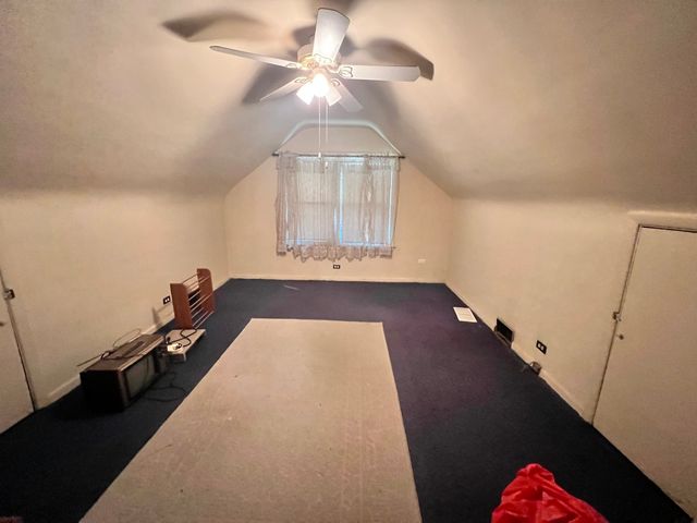 4538 N MOBILE Avenue, Chicago, IL 60630