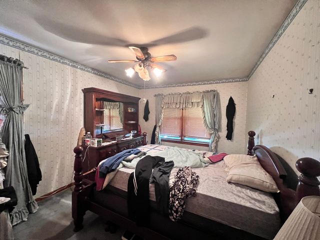 4538 N MOBILE Avenue, Chicago, IL 60630