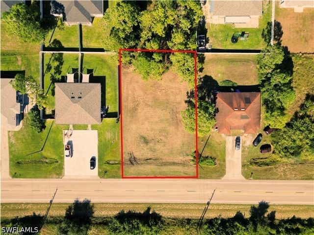 4528 Leonard BLVD S, Lehigh Acres, FL 33973