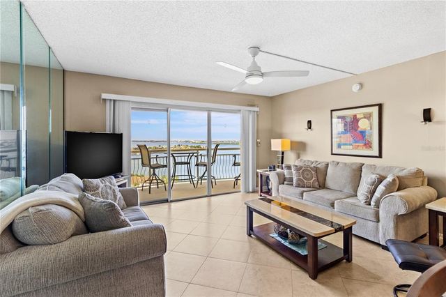 4900 BRITTANY DRIVE S 1512, St Petersburg, FL 33715