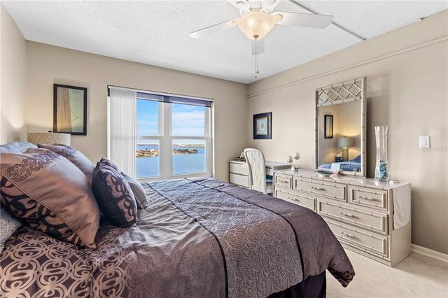 4900 BRITTANY DRIVE S 1512, St Petersburg, FL 33715