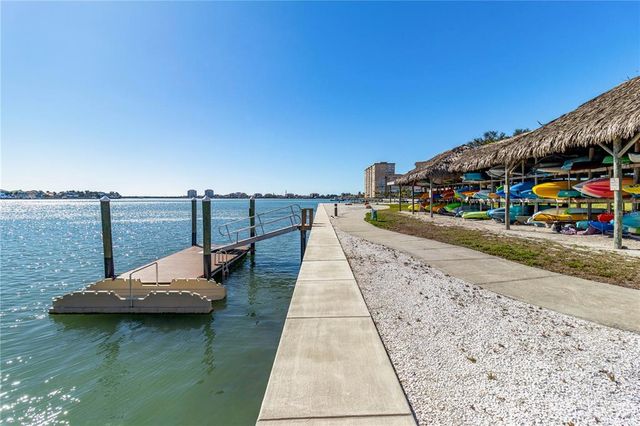 4900 BRITTANY DRIVE S 1512, St Petersburg, FL 33715