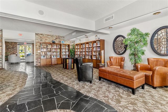 4900 BRITTANY DRIVE S 1512, St Petersburg, FL 33715