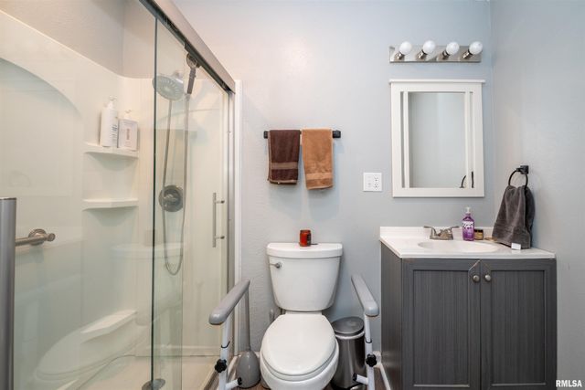 5312 N ARROW Drive, Peoria, IL 61614