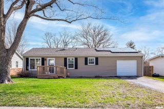 5312 N ARROW Drive, Peoria, IL 61614