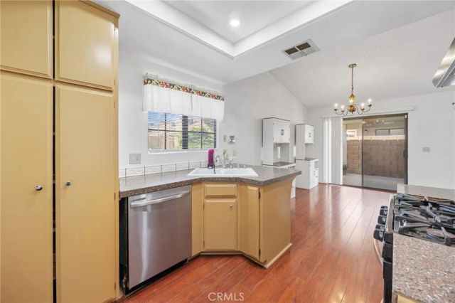 1368 Randolph, San Jacinto, CA 92583