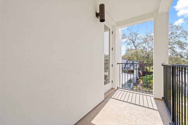 301 15TH STREET N, St Petersburg, FL 33705
