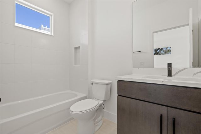 301 15TH STREET N, St Petersburg, FL 33705