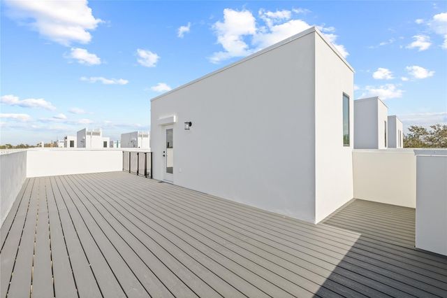 301 15TH STREET N, St Petersburg, FL 33705