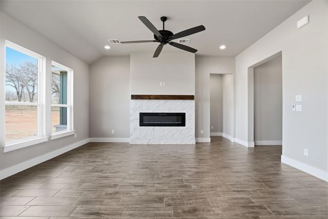 1039 Colt Road, Springtown, TX 76082