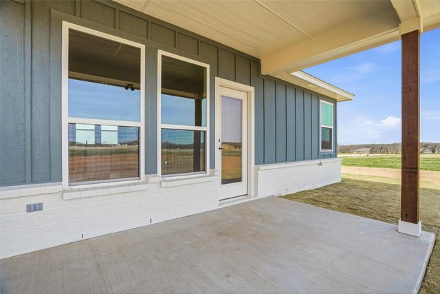 1039 Colt Road, Springtown, TX 76082