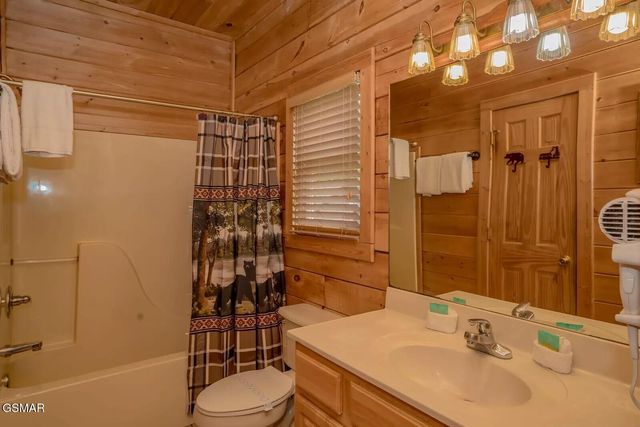 270 Moose Ridge Way Way, Pigeon Forge, TN 37863