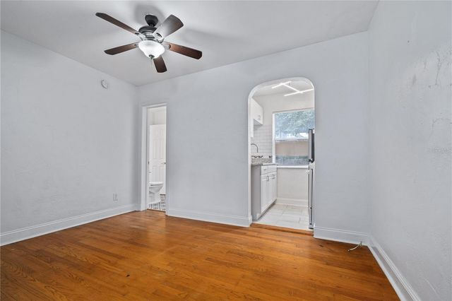 917 30TH AVENUE N, St Petersburg, FL 33704