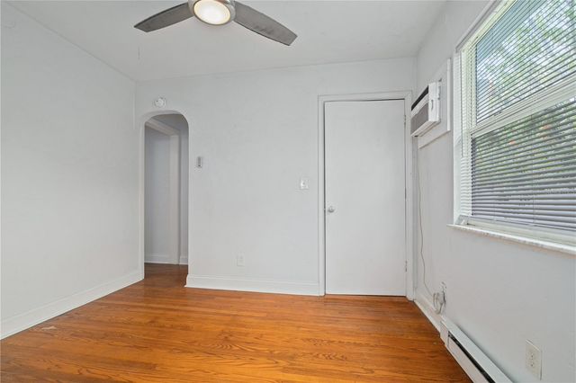 917 30TH AVENUE N, St Petersburg, FL 33704