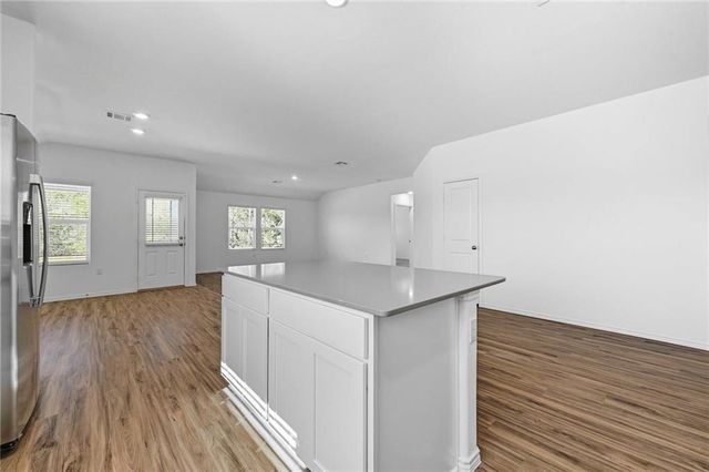 10725 Steinbeck DR, Austin, TX 78747