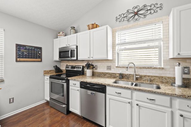 634 Arden Street, Lewis Center, OH 43035