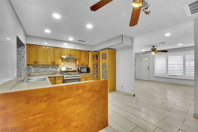 53 Marion Drive, Las Vegas, NV 89110