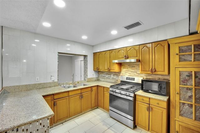 53 Marion Drive, Las Vegas, NV 89110