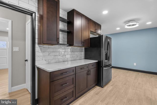 3887 SHADYWOOD DR, Jefferson, MD 21755