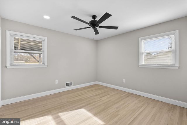 3887 SHADYWOOD DR, Jefferson, MD 21755