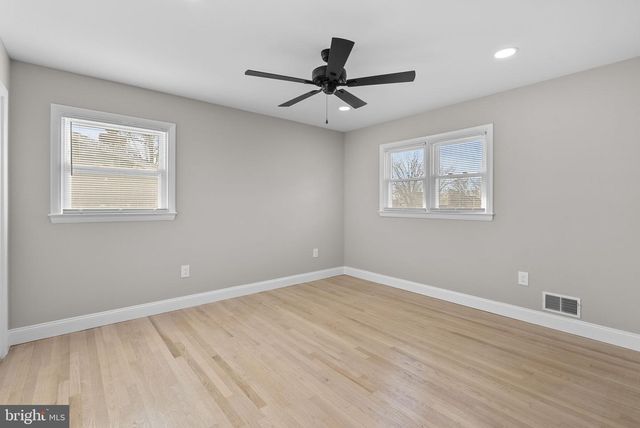 3887 SHADYWOOD DR, Jefferson, MD 21755