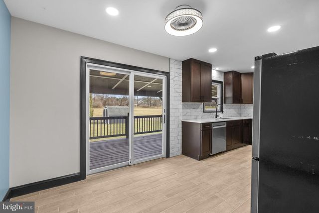 3887 SHADYWOOD DR, Jefferson, MD 21755