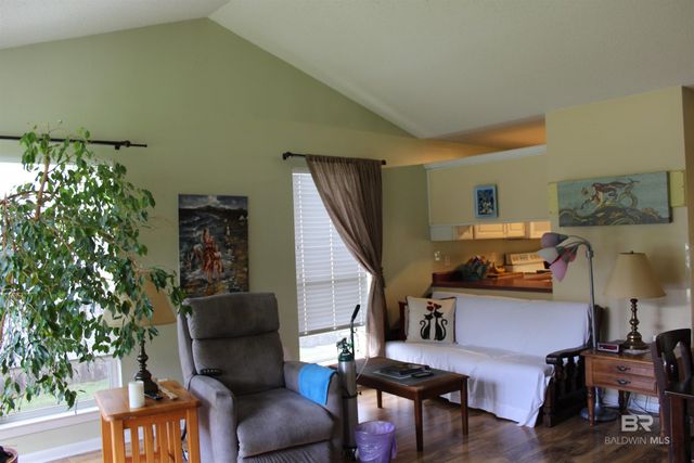 516 W Marigold Avenue, Foley, AL 36535