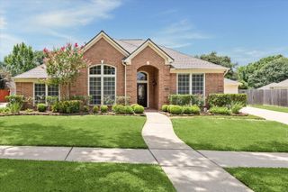 2121 Crescent Coral Drive, League City, TX 77573
