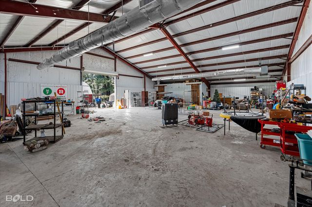 5800 Jefferson Paige Road, Shreveport, LA 71119