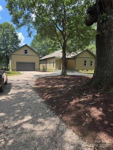 7187 Sherrills Ford Road, Sherrills Ford, NC 28673