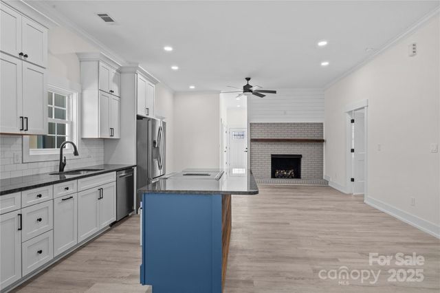 7187 Sherrills Ford Road, Sherrills Ford, NC 28673