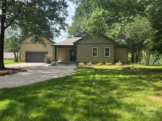 7187 Sherrills Ford Road, Sherrills Ford, NC 28673