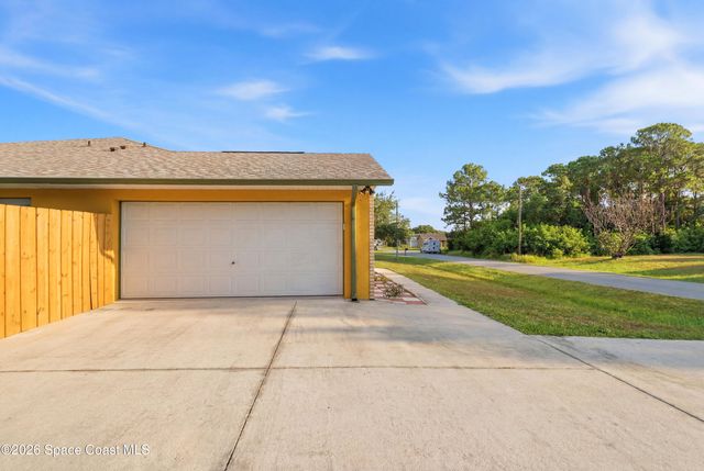 2830 Landry Avenue SE, Palm Bay, FL 32909