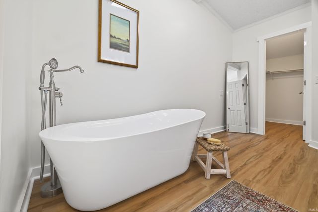 469 E Fawn Ridge Trail, Bloomington, IN 47408